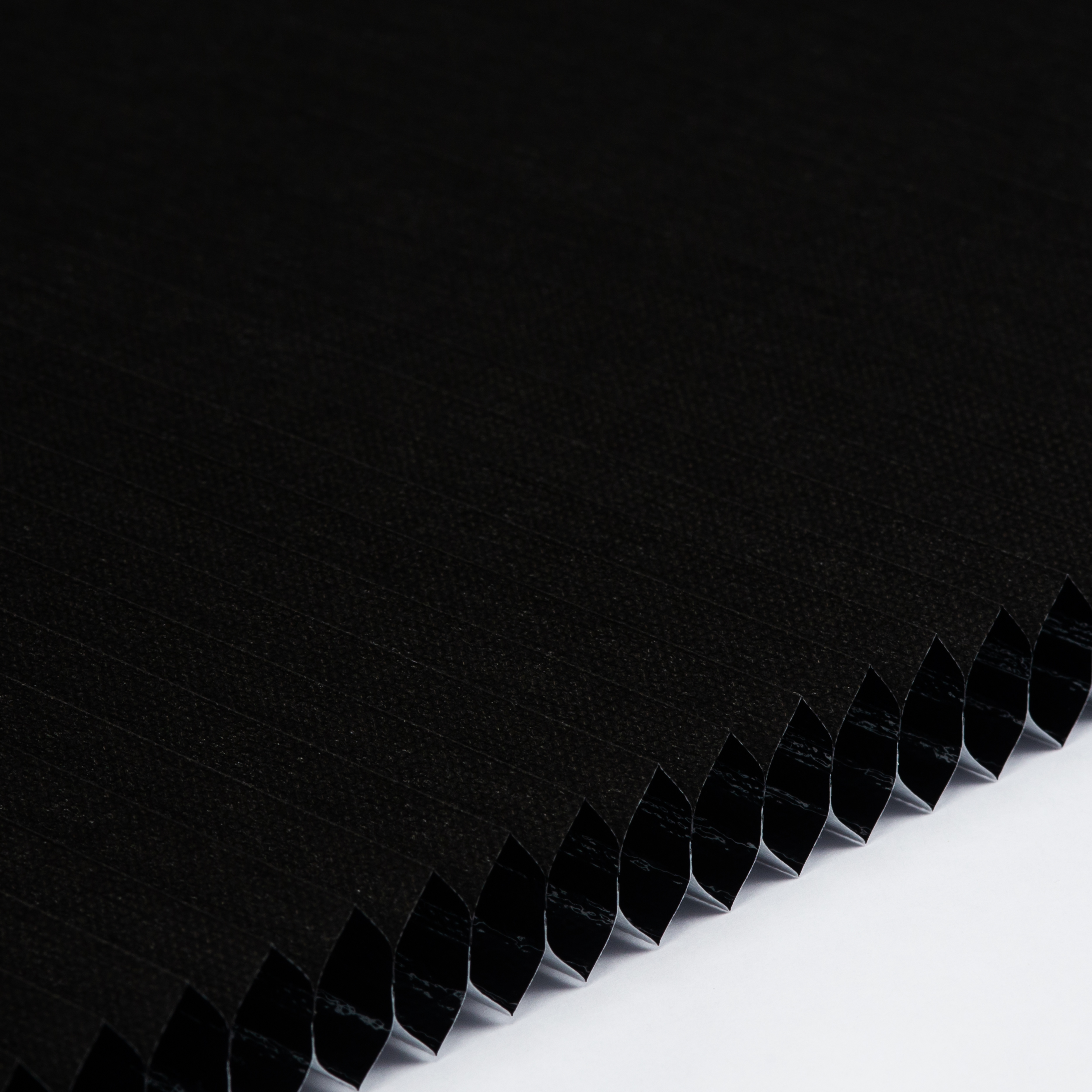 Plissee Honeycomb Blackout Komfort Collection Verkehrsschwarz – Verdunkelnd & blickdicht mit Reflektionsbeschichtung 1-2892 DU