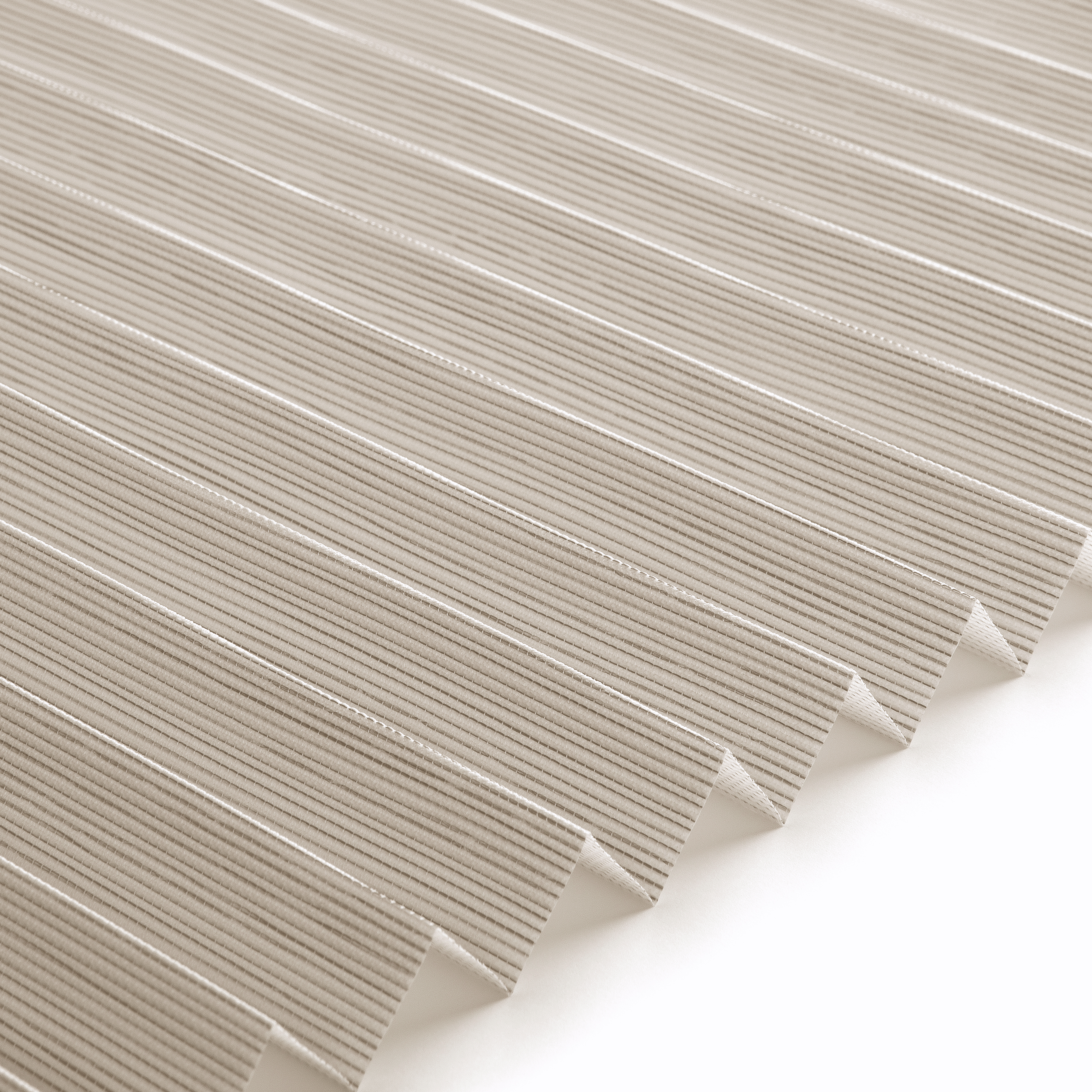 Plissee Premium Collection halbtransparent Sandbeige mit feiner Rippenstruktur und Reflektionsbeschichtung 2-1345