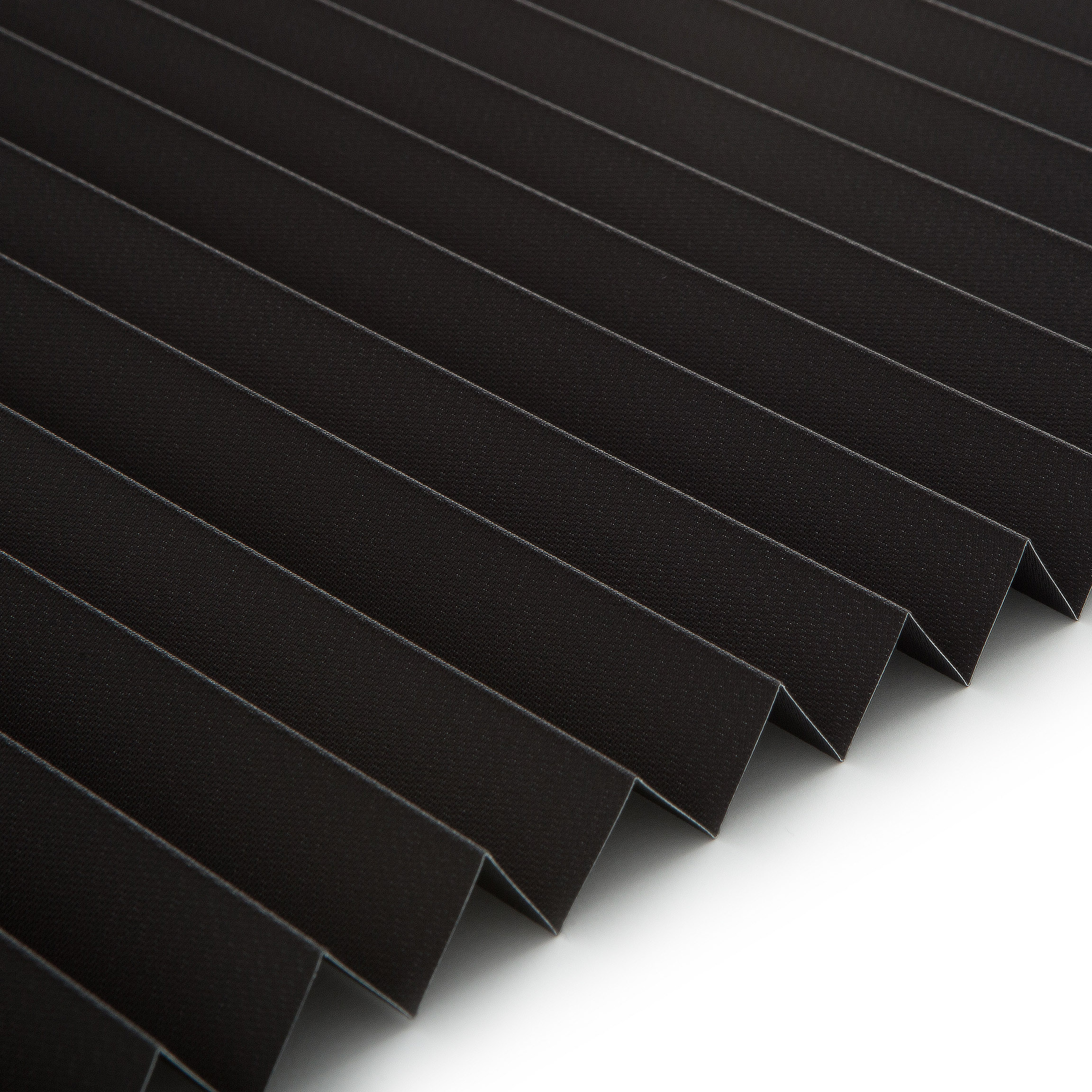 Plissee Premium Collection Schwarz mit feiner Gewebestruktur Blackout 2-2325