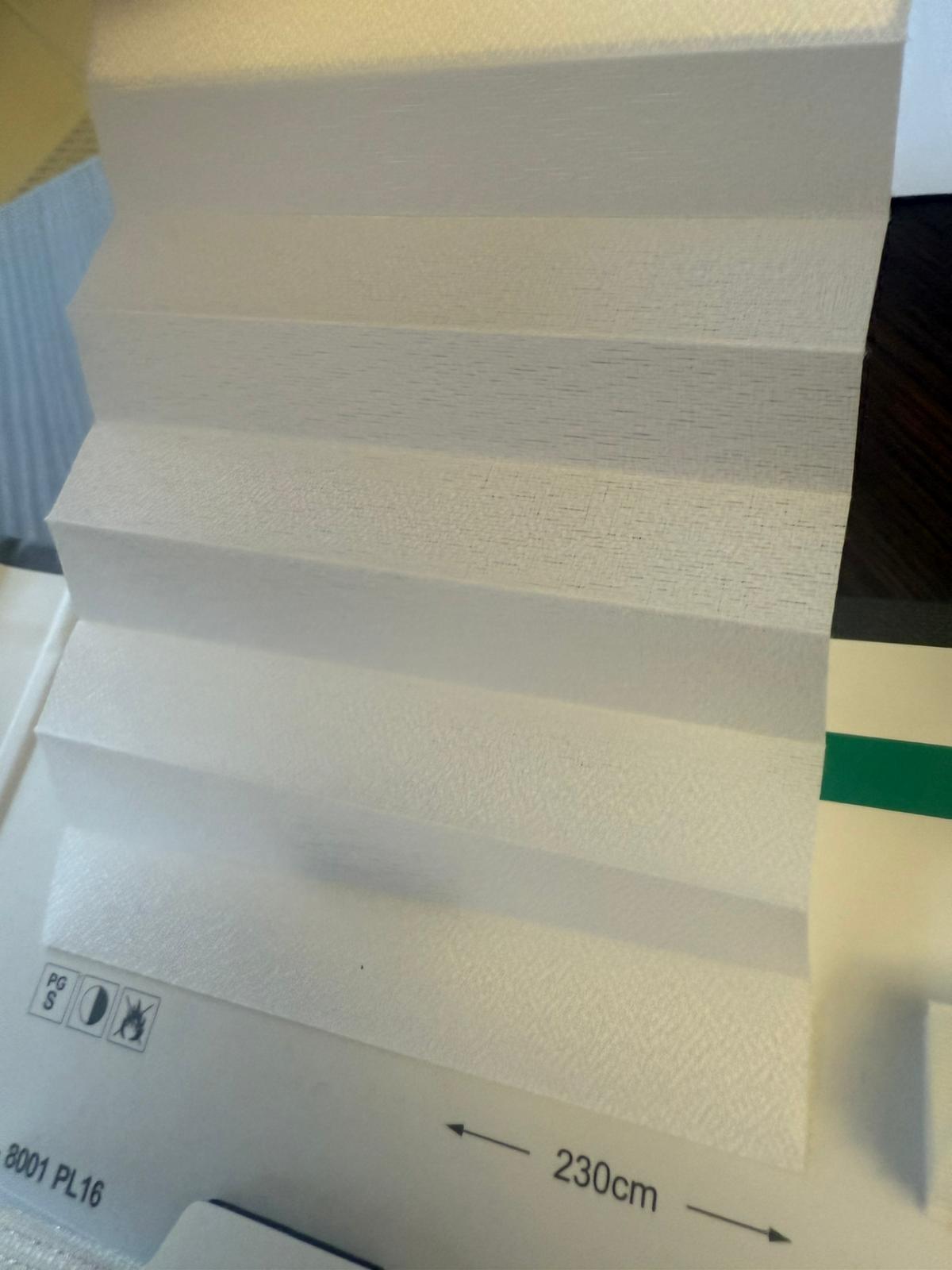 Plissee 16mm für Schiebetüren Basic Collection halbtransparent weiß S-5001 PL16